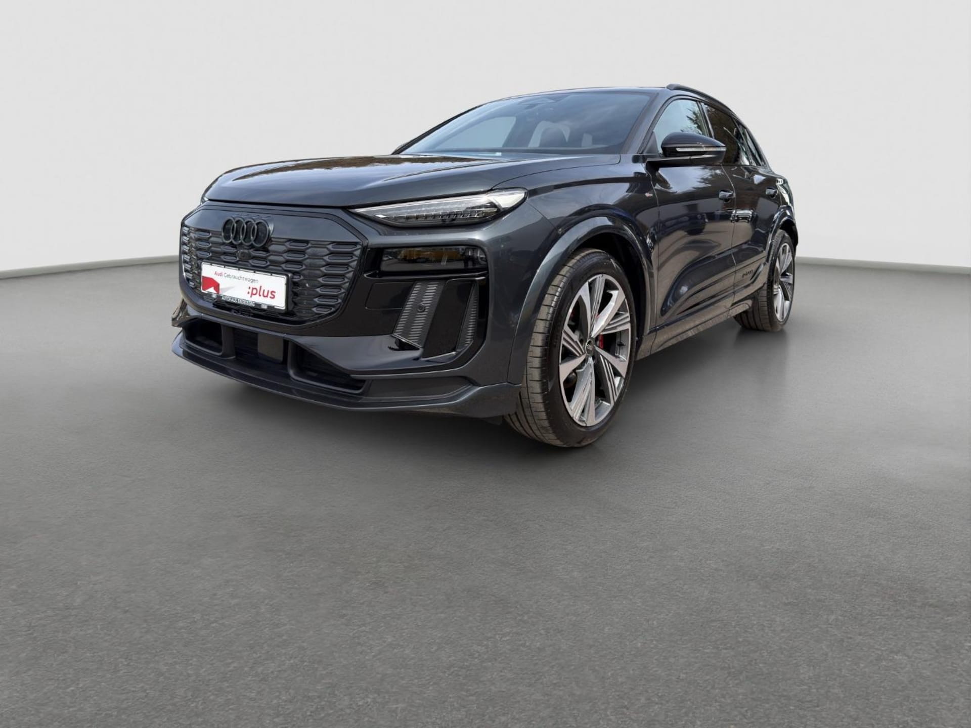 Audi Q6 SUV e-tron