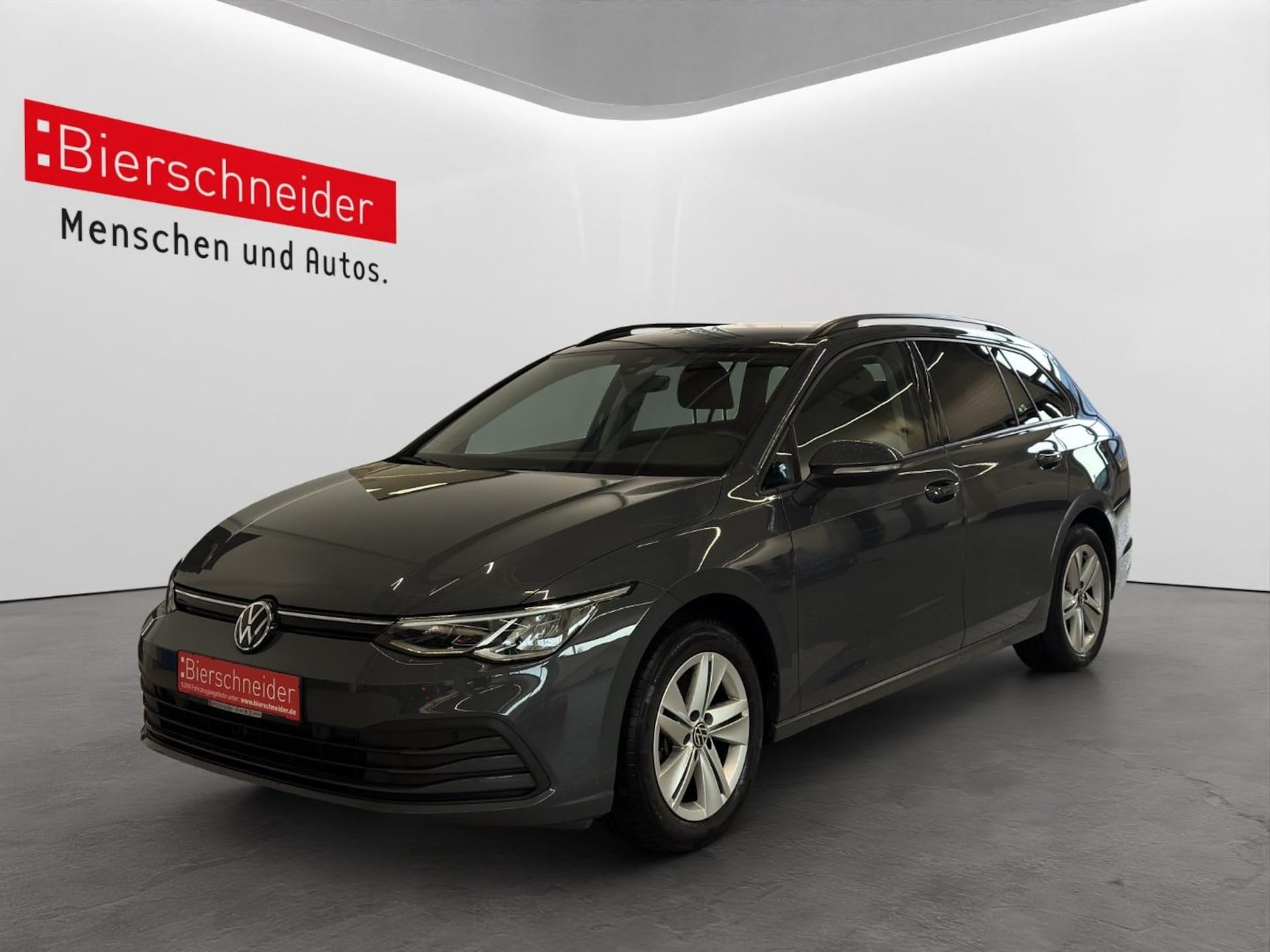 Volkswagen Golf Variant Life