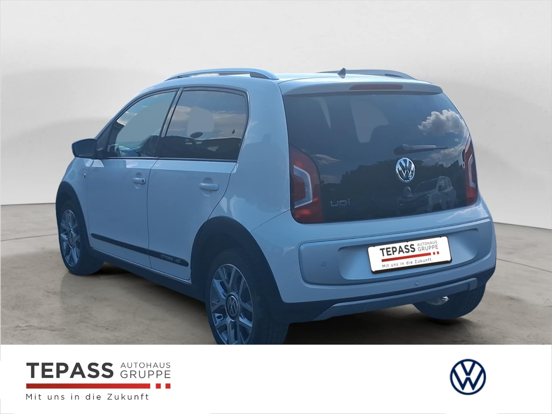 Volkswagen up! cross up!