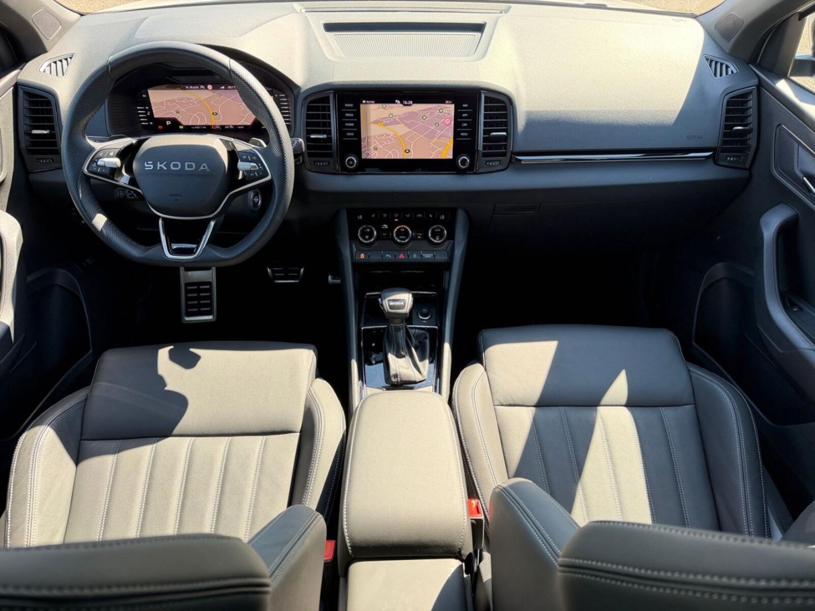Škoda Karoq – Bild 11