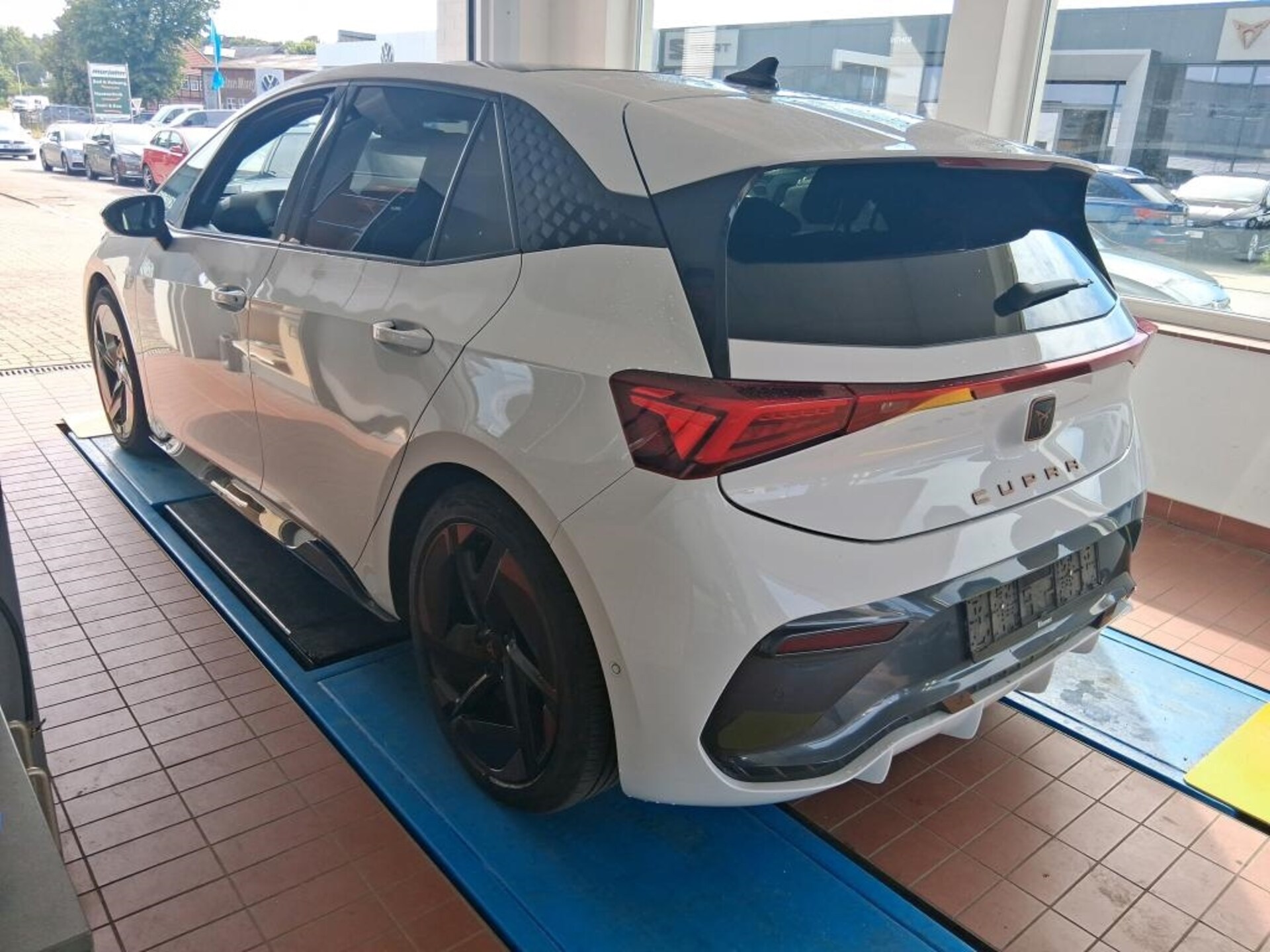 CUPRA Born