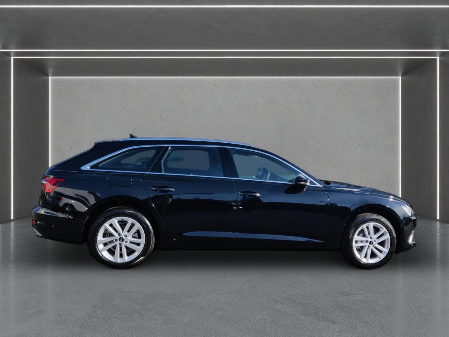 Bild über Audi A6 Avant advanced 40 TDI quattro S tronic - für weitere Informationen kontaktieren Sie den Audi Partner