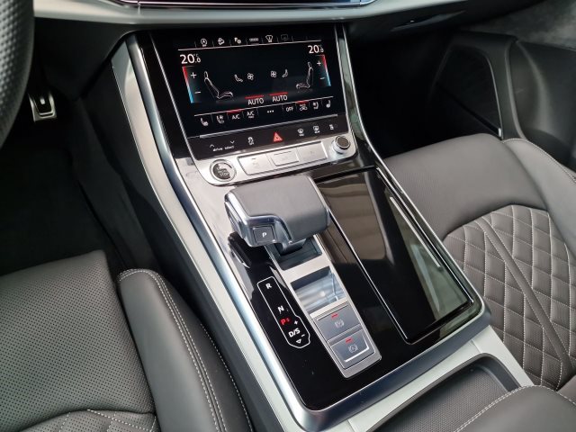 Image about Audi Q7 S line 50 TDI quattro tiptronic