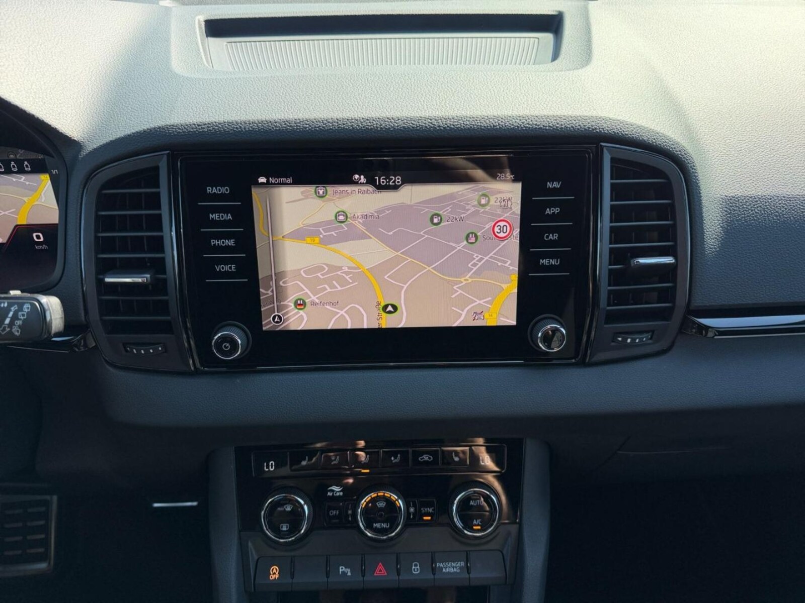 Škoda Karoq – Bild 13