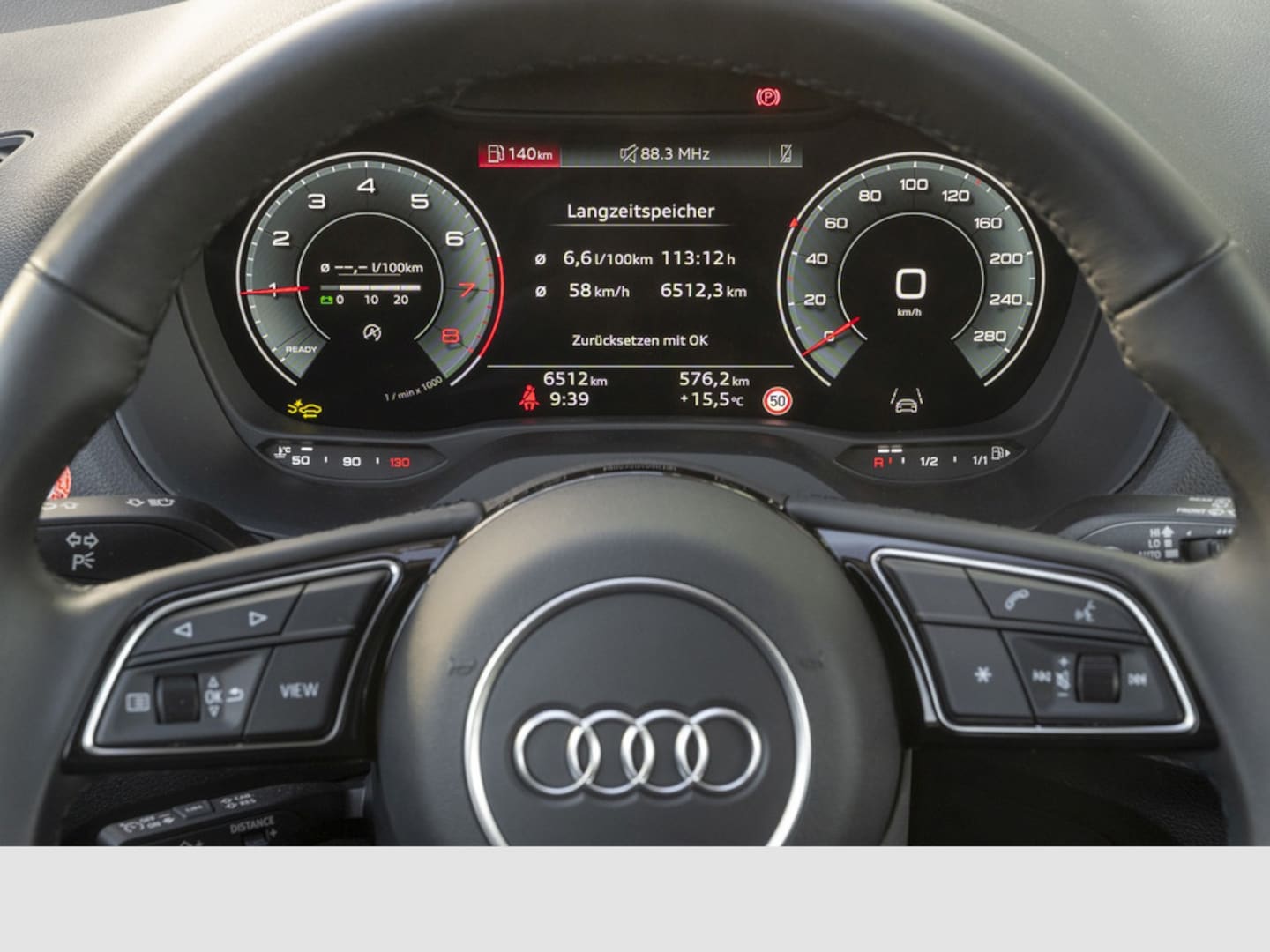 Bild über Audi Q2 S line 30 TFSI Schaltgetriebe - für weitere Informationen kontaktieren Sie den Audi Partner