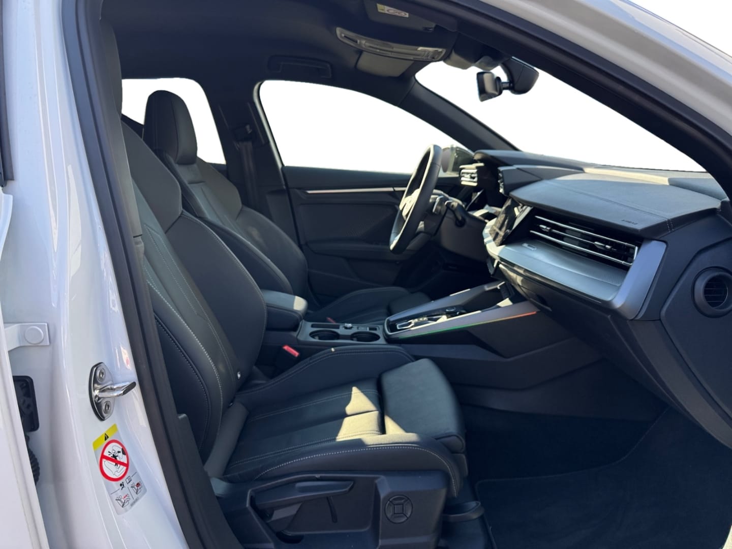 Bild über Audi A3 Sportback TFSI 85 kW S tronic - für weitere Informationen kontaktieren Sie den Audi Partner