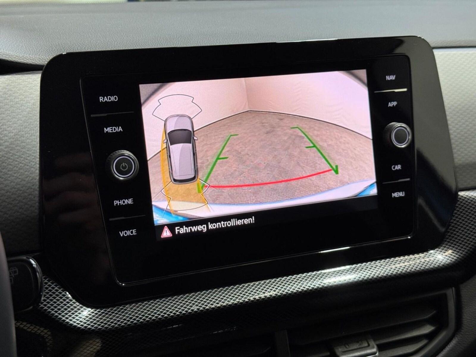 Volkswagen T-Cross – Bild 9