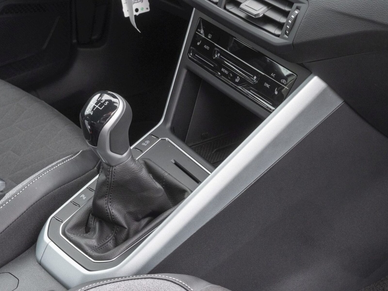 Volkswagen Polo – Bild 9