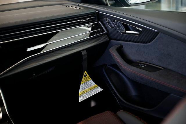 2026 Audi RS Q8 Base - Photo 32