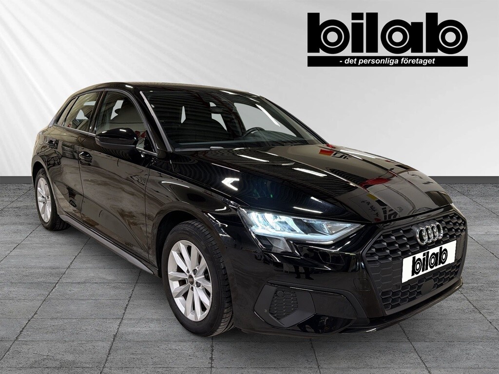 Bild som visar&nbsp;Audi A3 Sportback&nbsp;A3 Sportback 30 TFSI Proline 110 hk 6-växlad - för mer information kontakta din Audi Partner