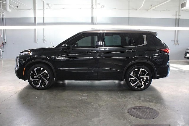 2023 Mitsubishi