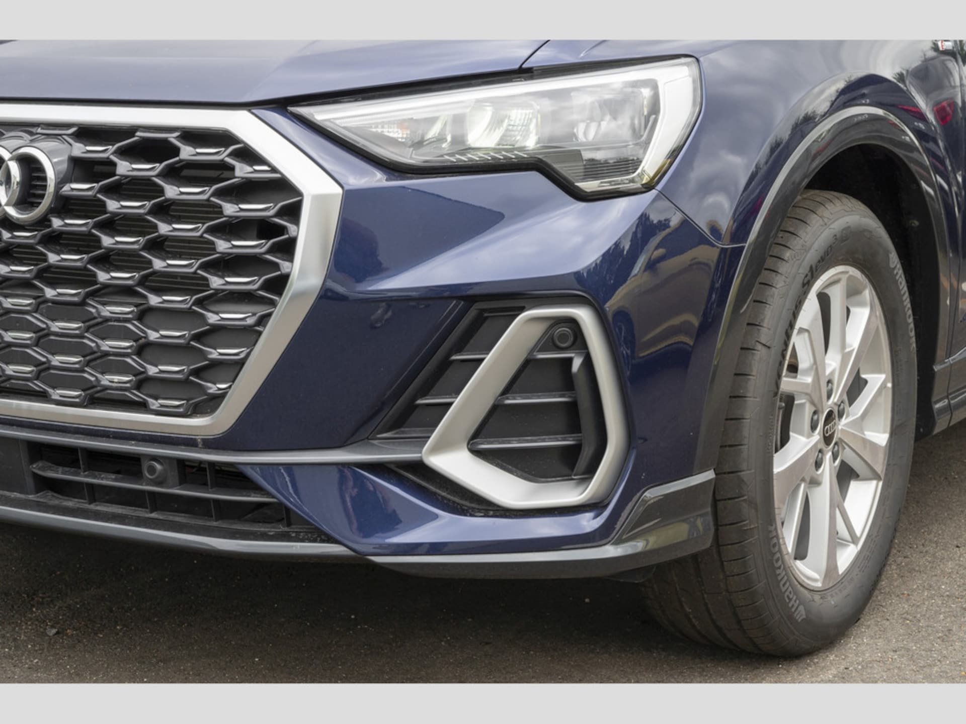Audi Q3 Sportback S line