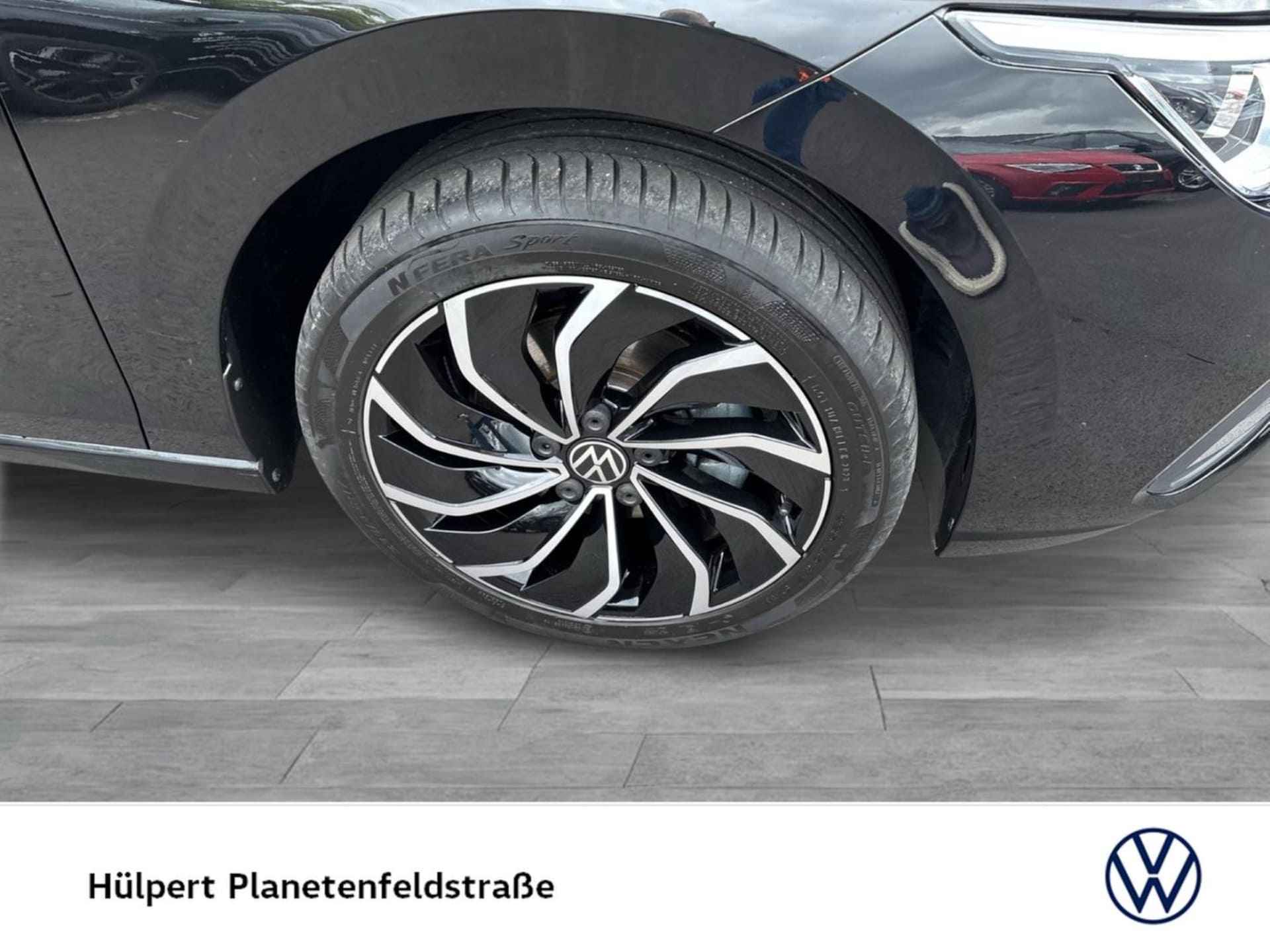 Volkswagen Golf Style