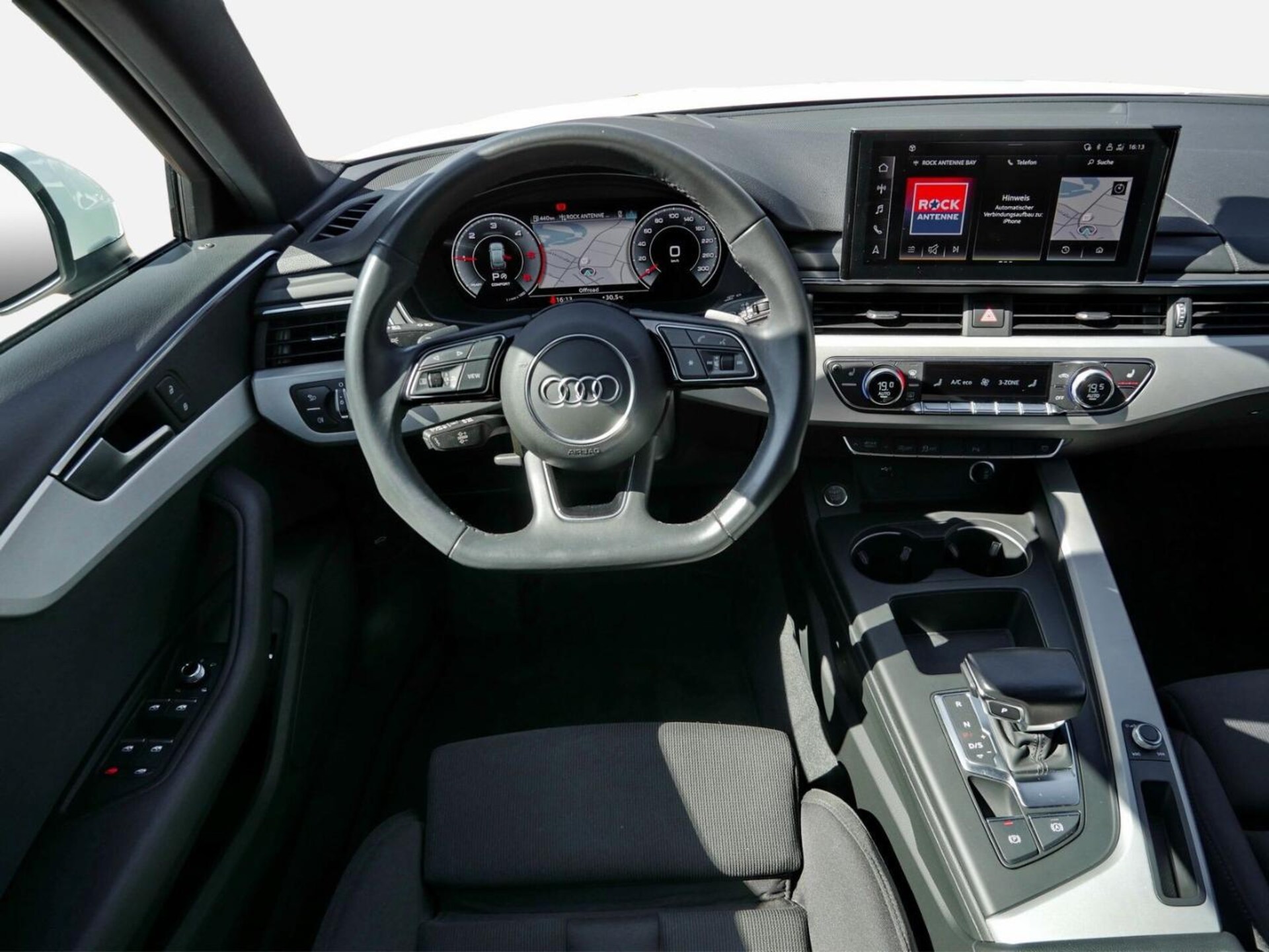 Audi A4 Avant Advanced