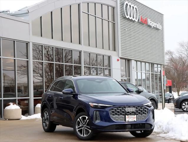 2025 Audi New Q5 Premium's photo