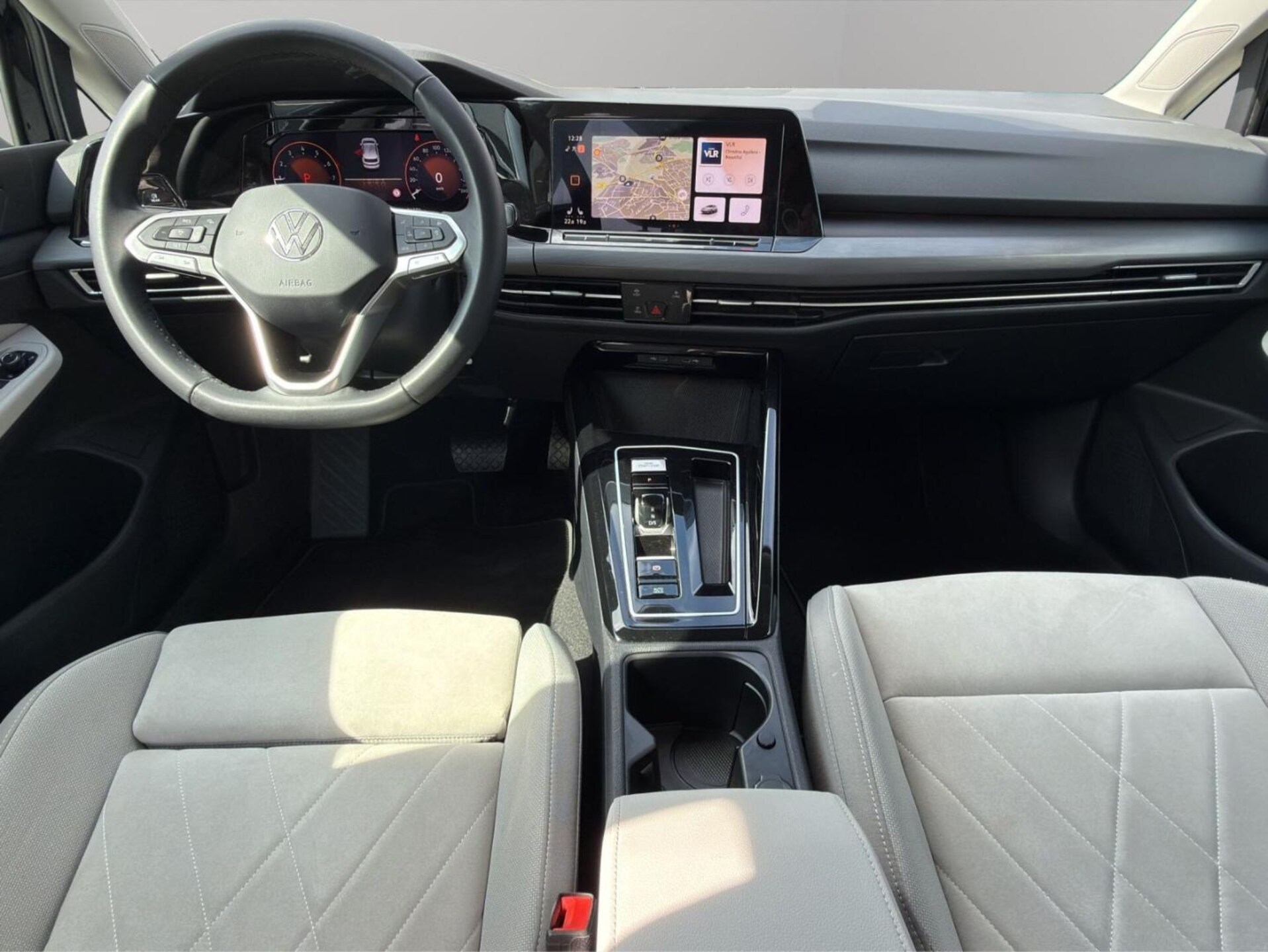 Volkswagen Golf Style