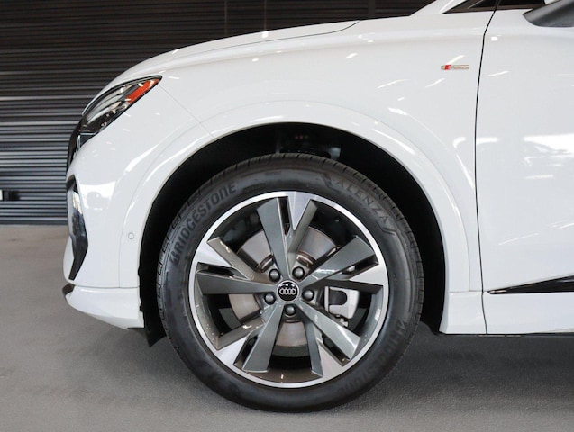 2024 Audi Q4 e-tron