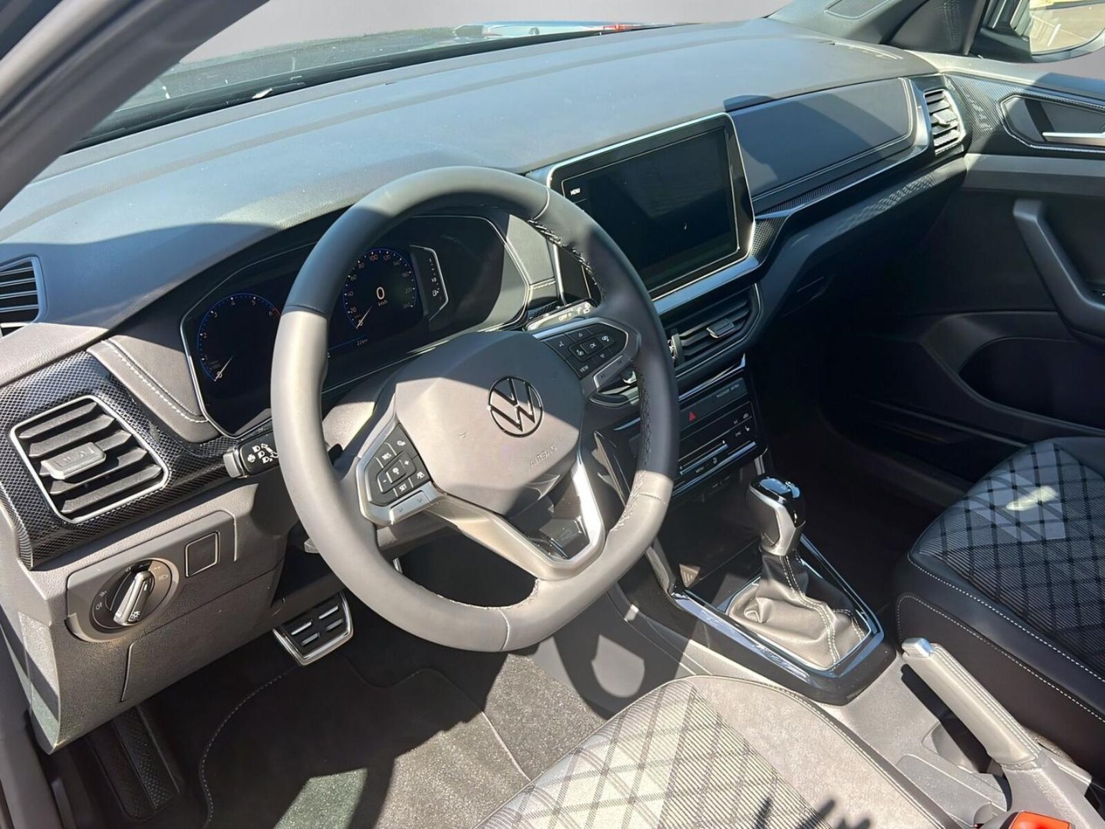 Volkswagen T-Cross – Bild 7