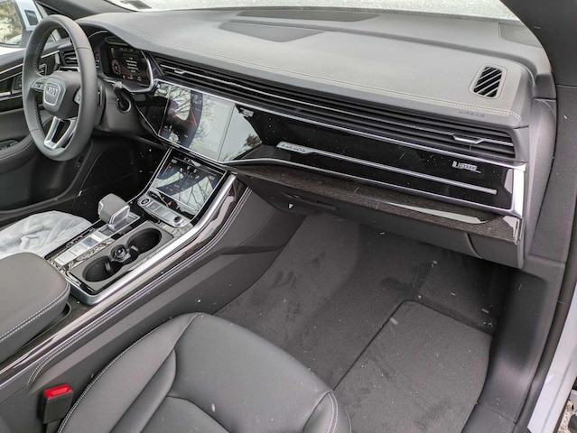 2026 Audi Q8 Premium Plus - Photo 24
