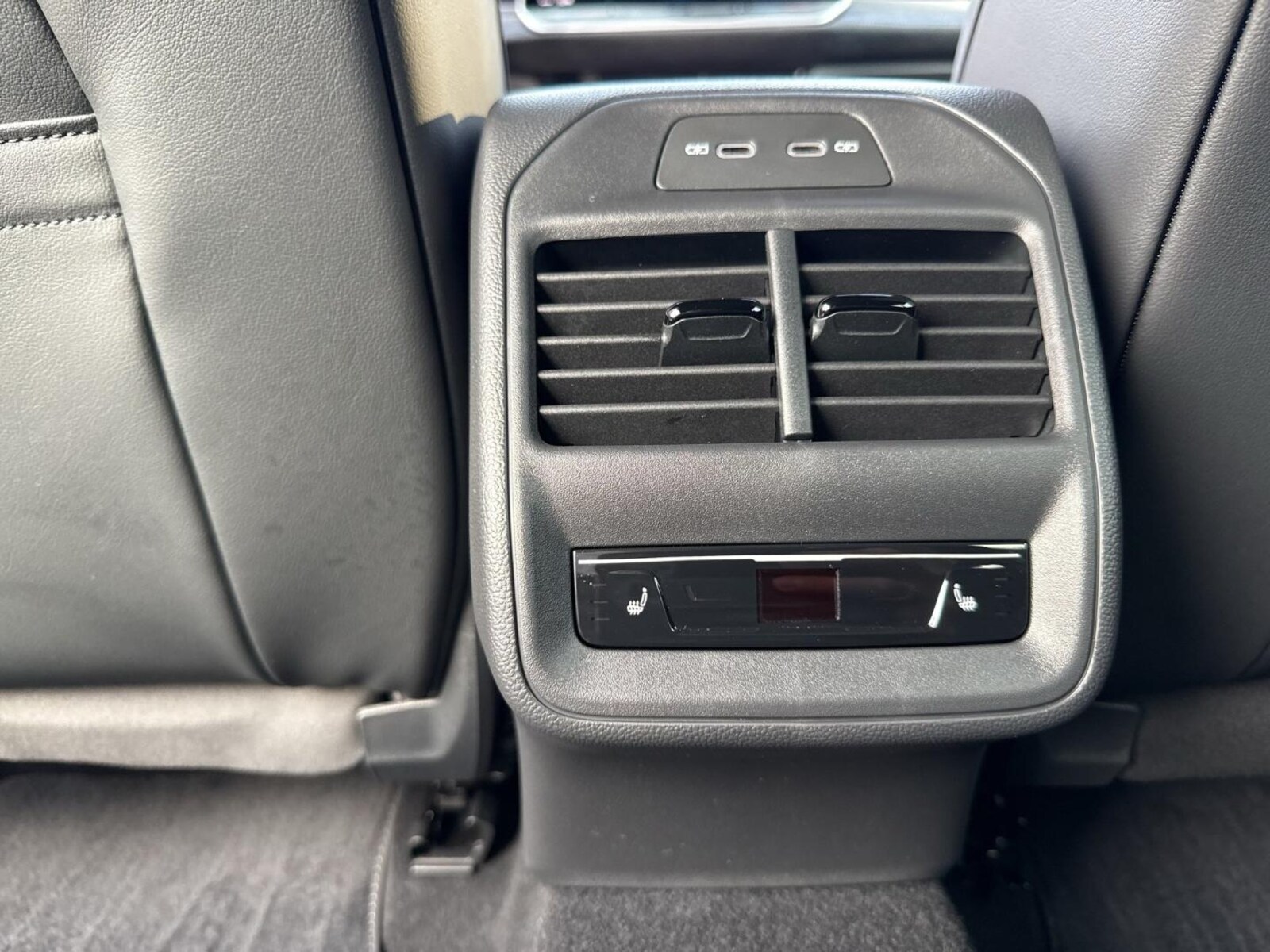 Volkswagen Passat – Bild 21