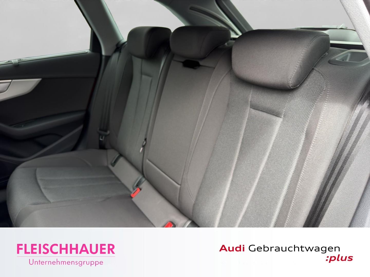 Bild über Audi A4 Avant advanced 35 TFSI S tronic - für weitere Informationen kontaktieren Sie den Audi Partner