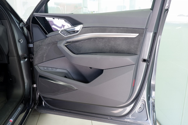 Audi e-tron Sportback 55 quattro 1st edition for more details contact your dealer