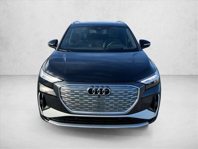 2023 AUDI Q4 - Image 2