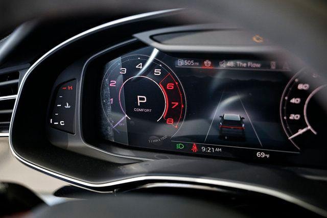 2026 Audi RS Q8 Base - Photo 36