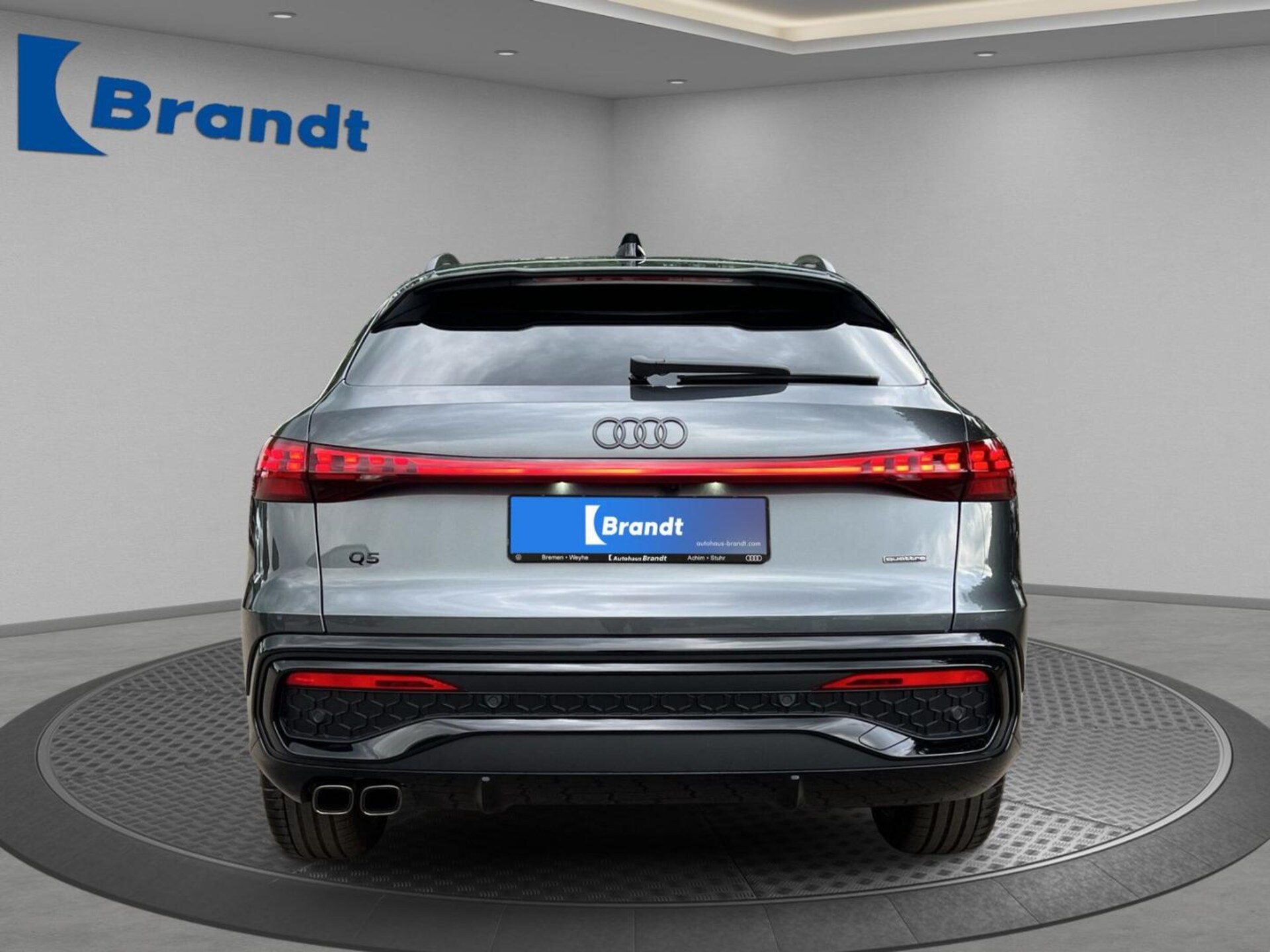 Audi Q5 Sportback edition one