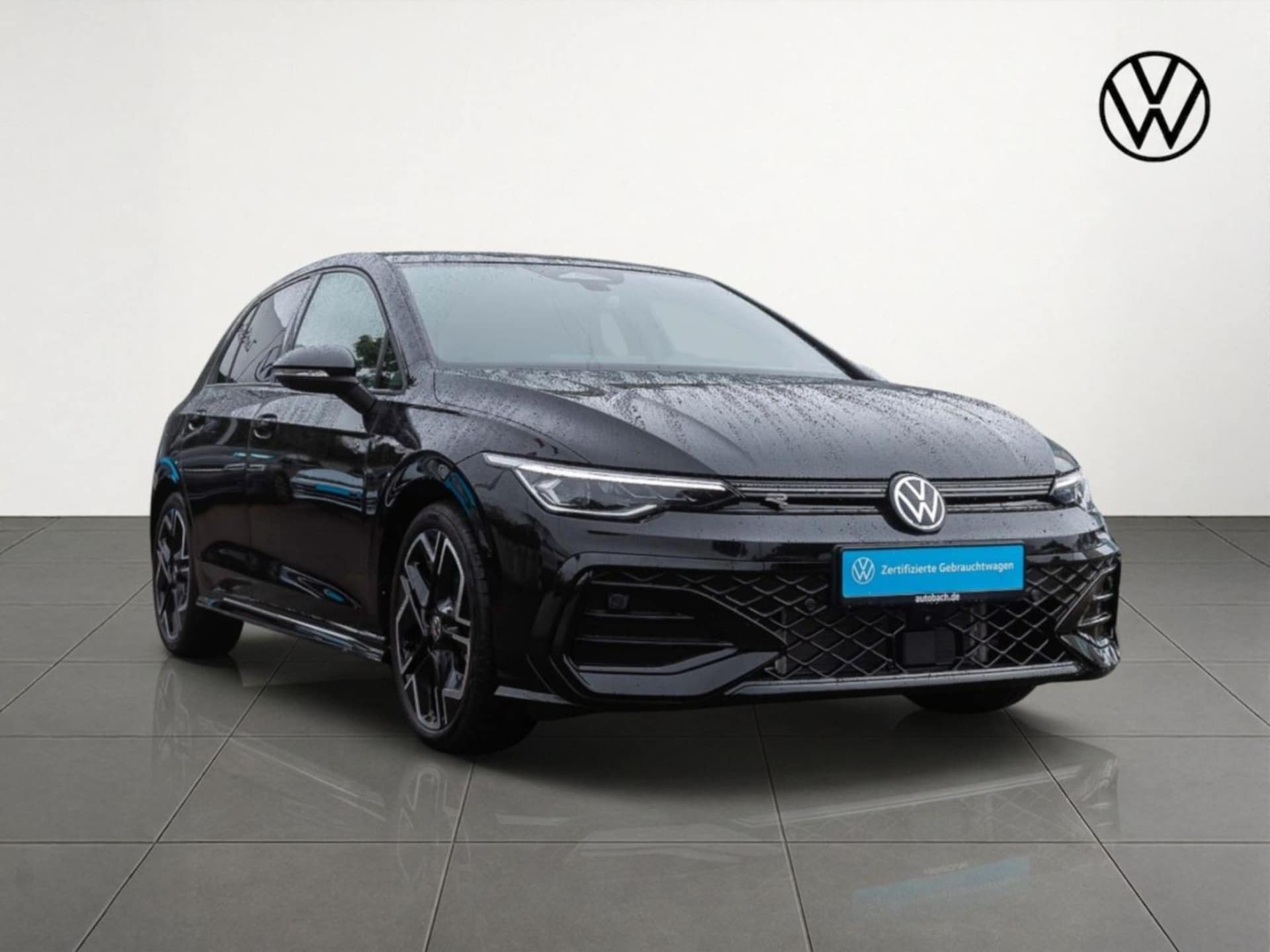 Volkswagen Golf R-Line