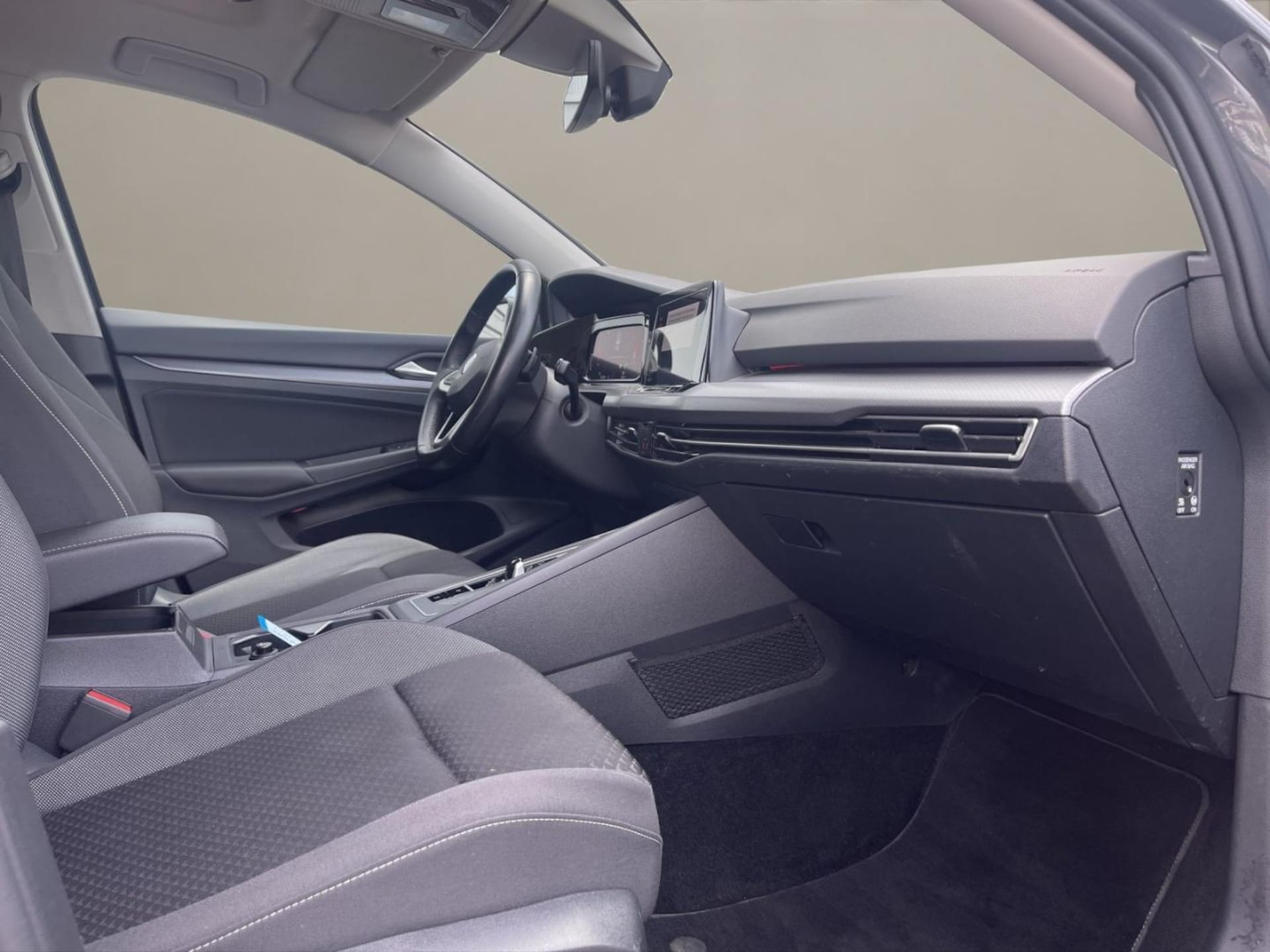 Volkswagen Golf Active