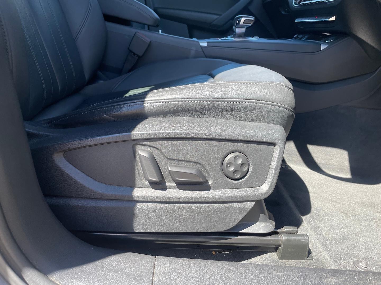 Image about Audi Q5 40 TDI quattro S tronic