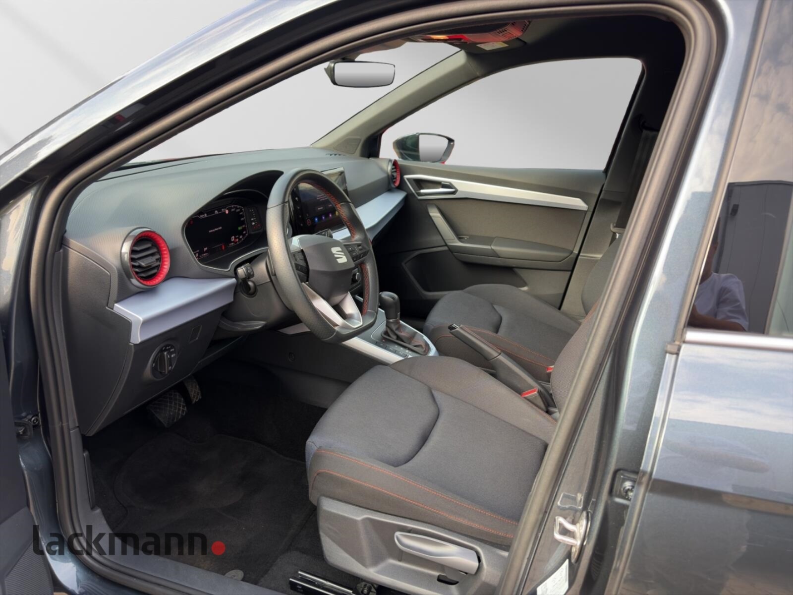 SEAT Arona – Bild 8