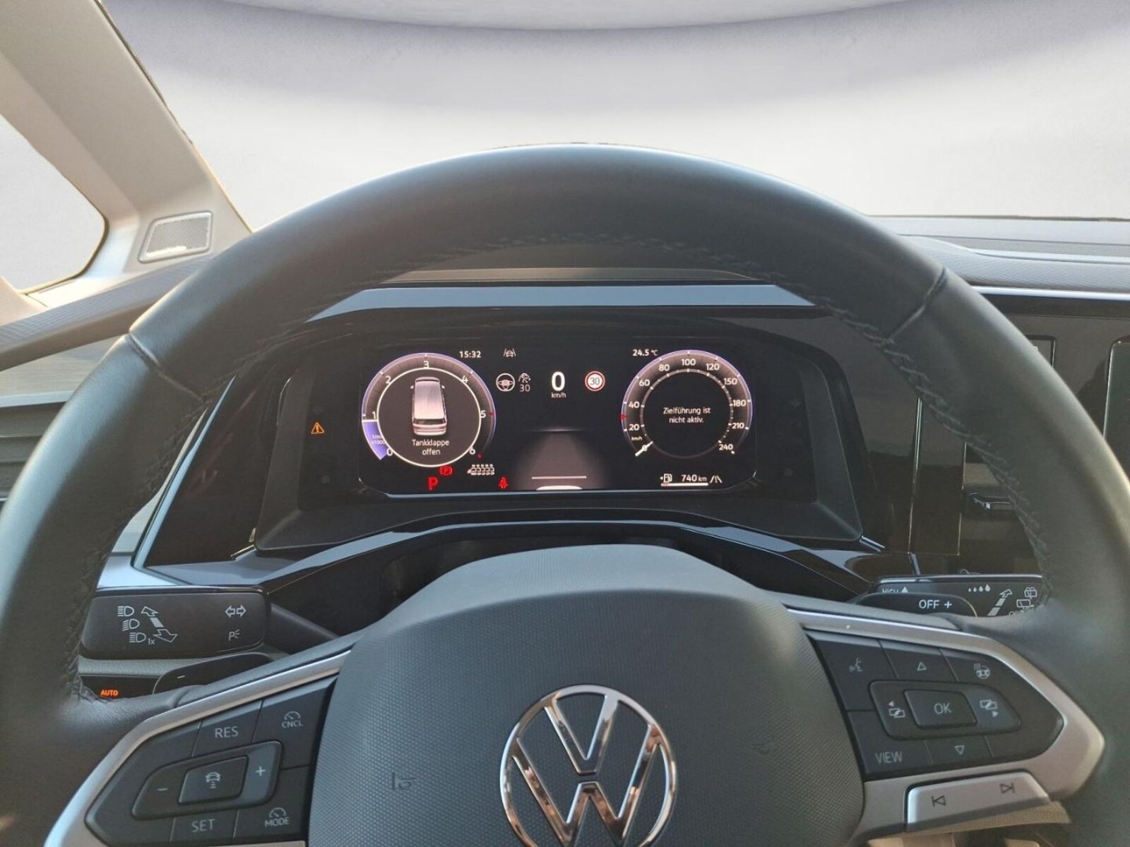Volkswagen Multivan Langversion – Bild 10