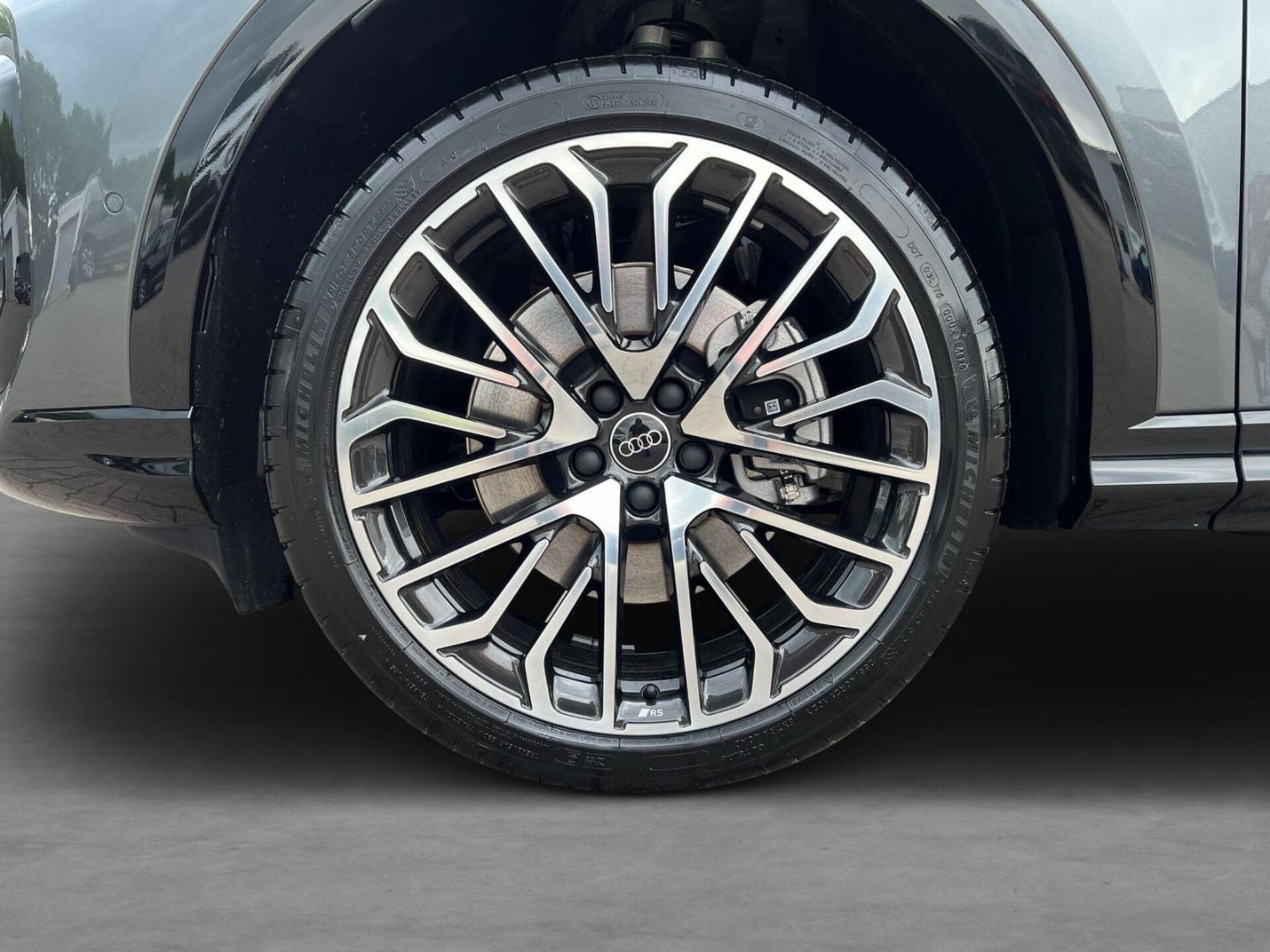 Audi Q5 Sportback edition one