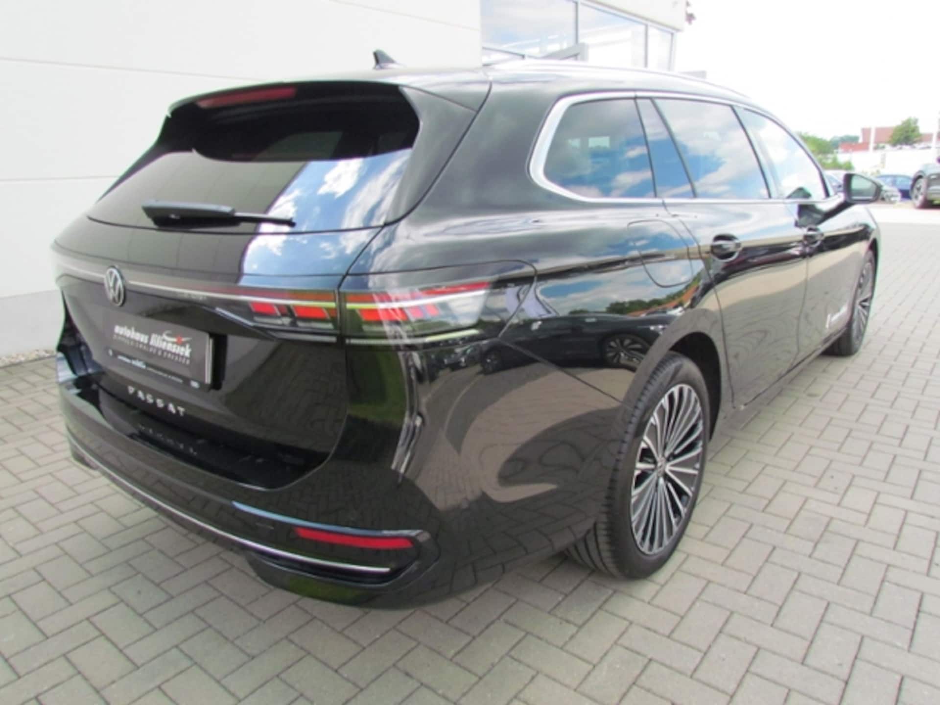 Volkswagen Passat Elegance