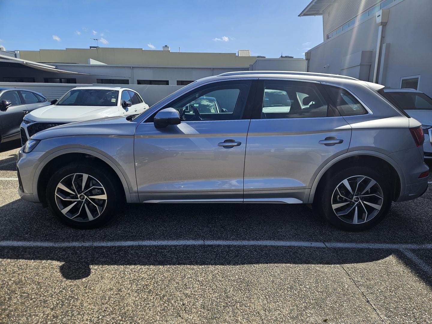 Image about Audi Q5 40 TDI quattro S tronic