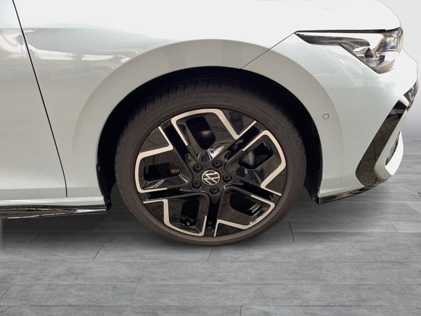 Volkswagen Golf Variant – Bild 8