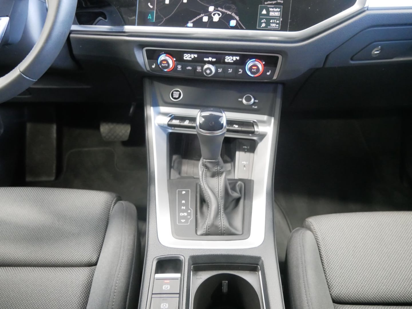 Bild über Audi Q3 TFSI 110 kW S tronic - für weitere Informationen kontaktieren Sie den Audi Partner