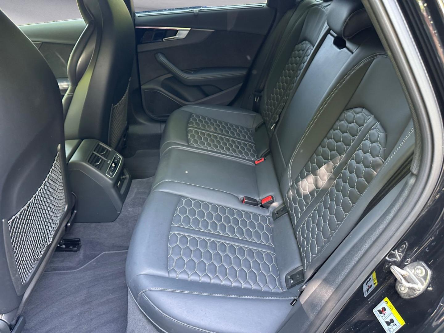 Image about Audi RS 4 Avant TFSI quattro tiptronic