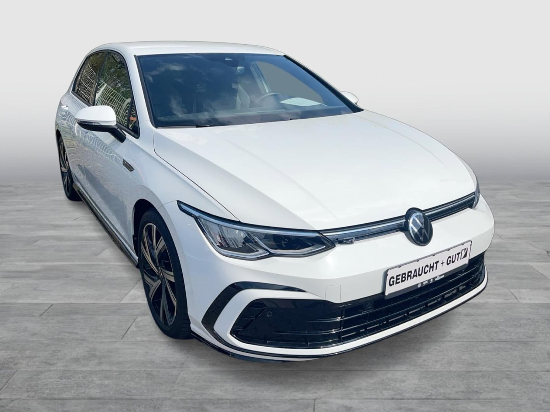 Volkswagen Golf R-Line