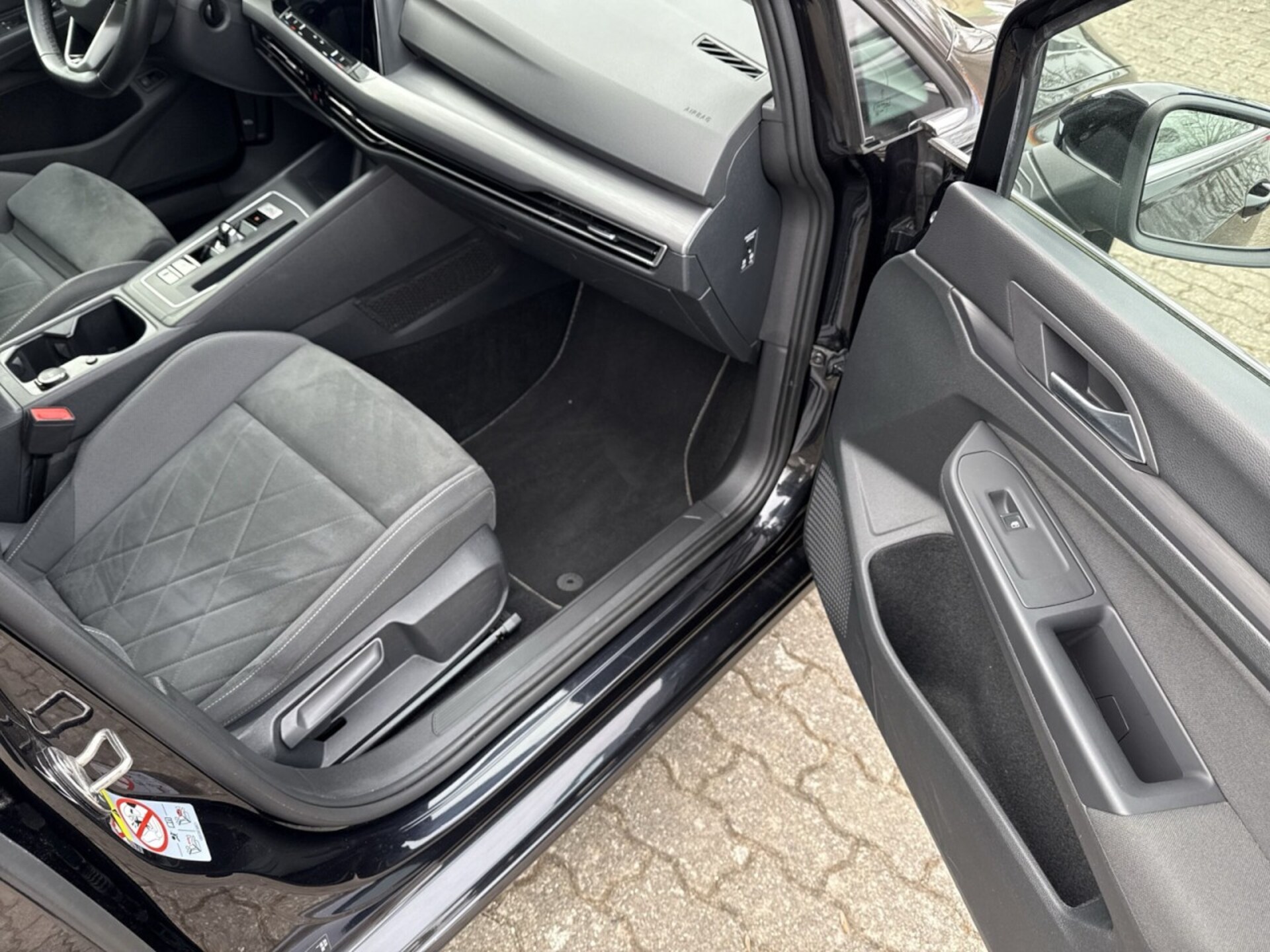 Volkswagen Golf Style