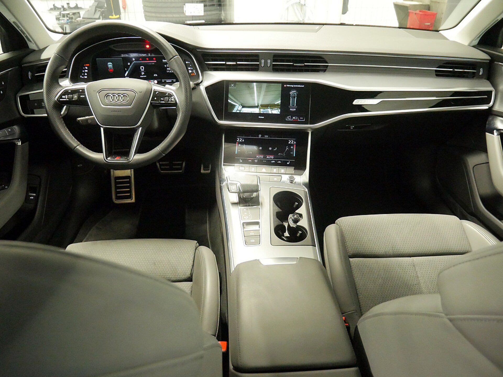 Audi S6 Avant