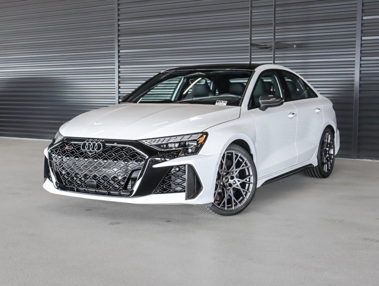 2026 Audi RS 3 2.5 TFSI quattro S tronic's photo