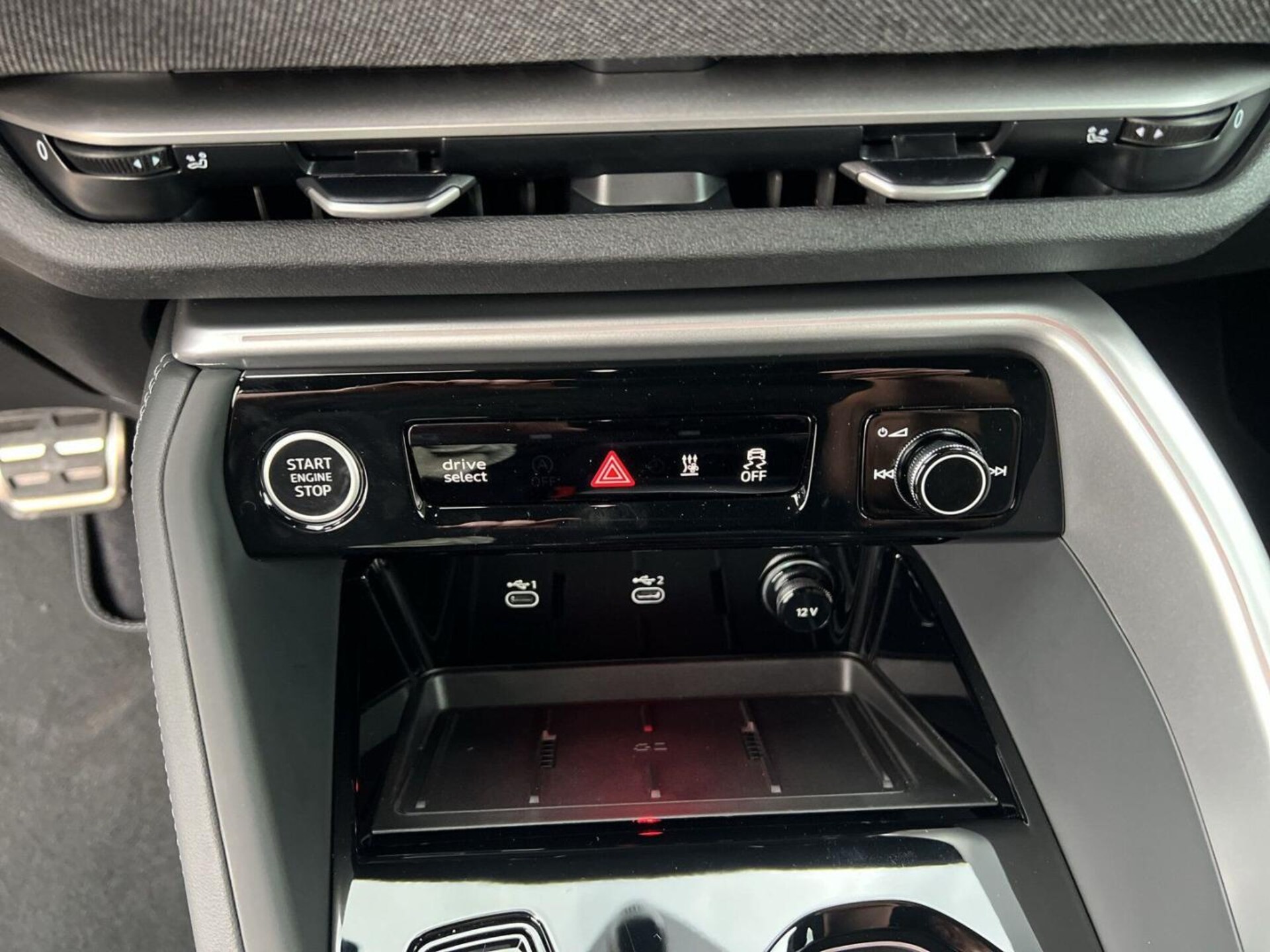 Audi Q5 Sportback edition one