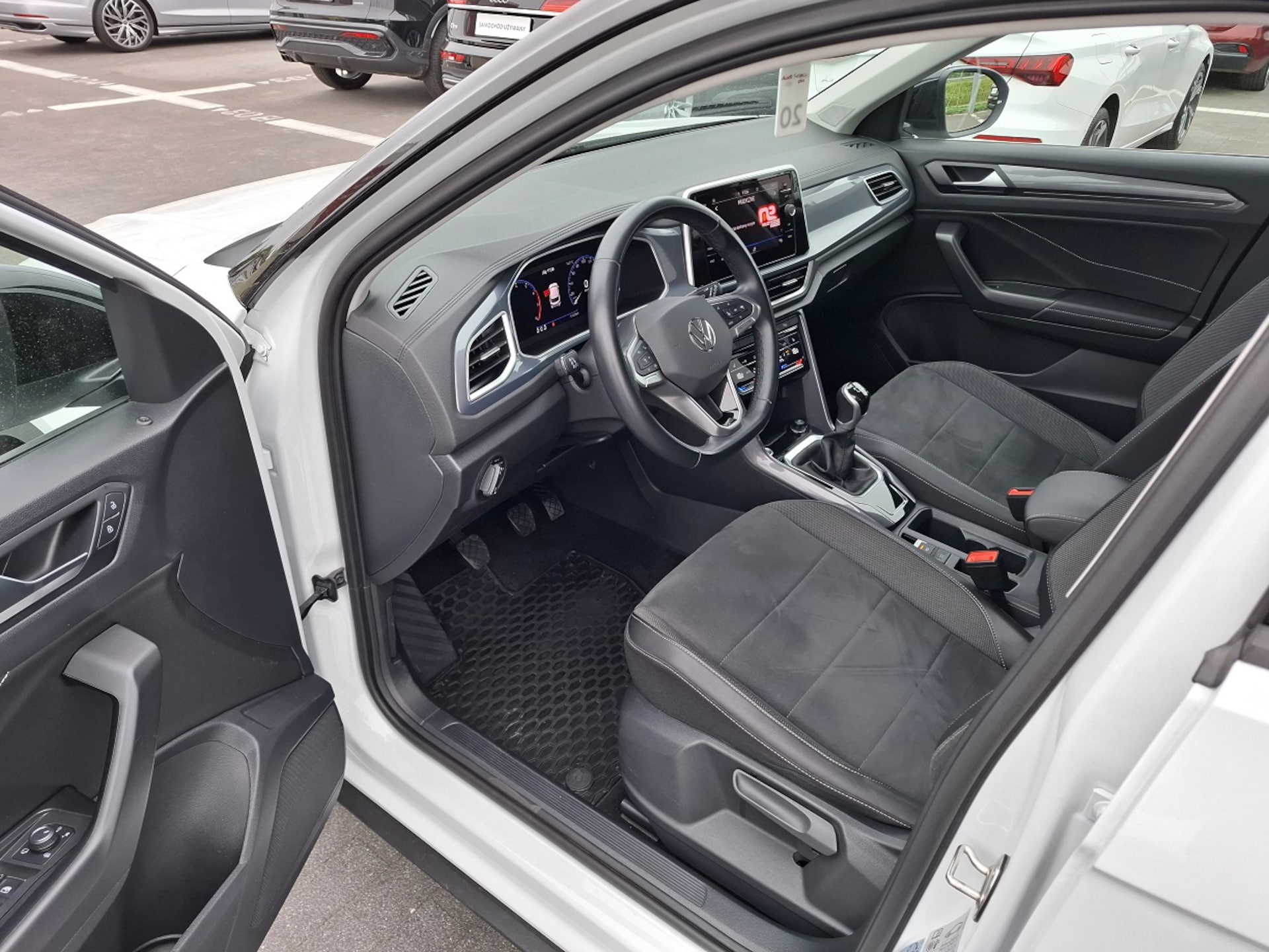 Volkswagen T-Roc Style
