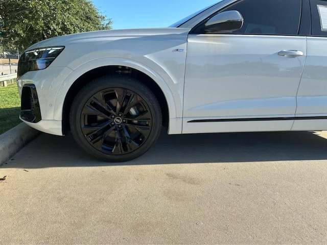 2026 Audi Q8 Premium Plus - Photo 6