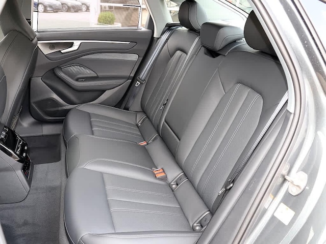 2026 Audi A6 Premium Plus - Photo 14