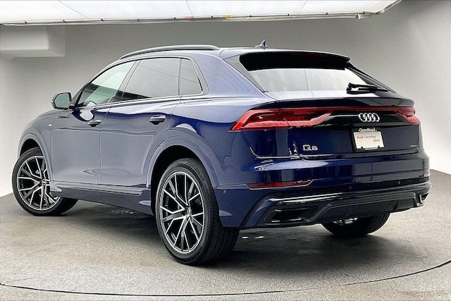 2022 Audi Q8