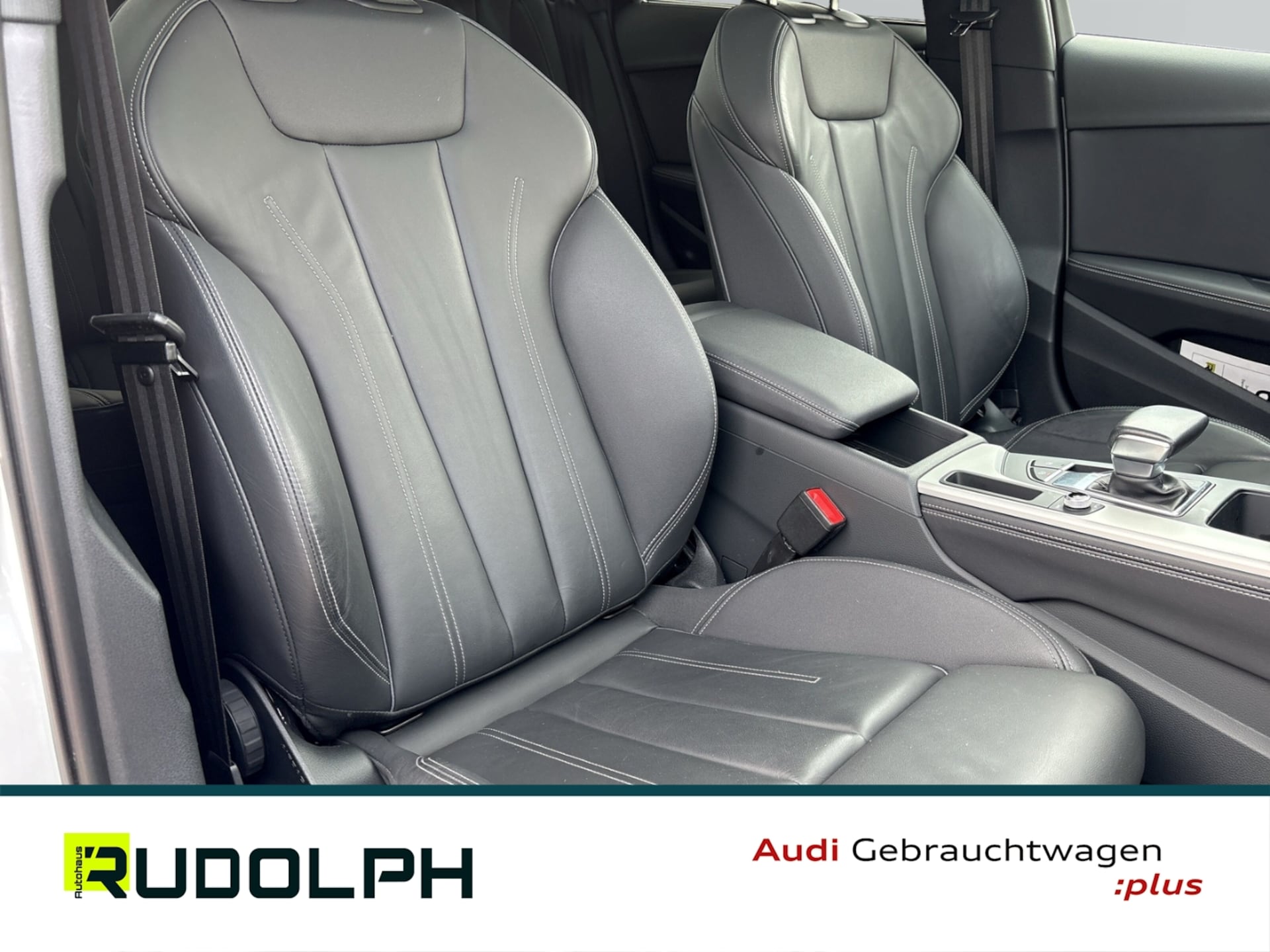 Audi A4 Limousine S line